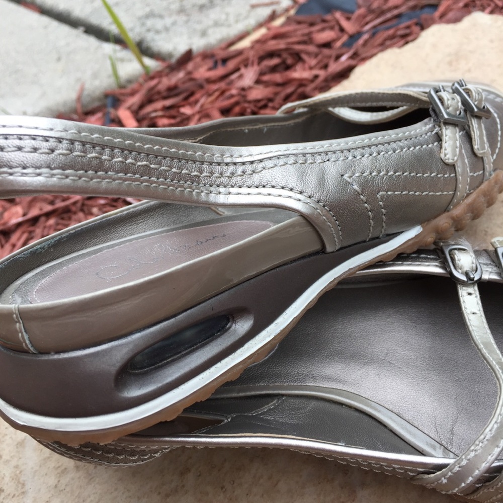Cole Haan with Nike air sandals - Picture 8 of 8